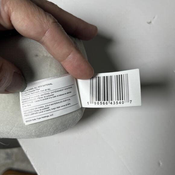 Squishmallow Nissa Yeti Peppermint Swirl 4" Plush Christmas Ornament Gray HTF - Picture 5 of 9